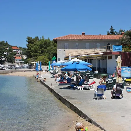 アパート With Wifi Palit, Rab - 15365 *